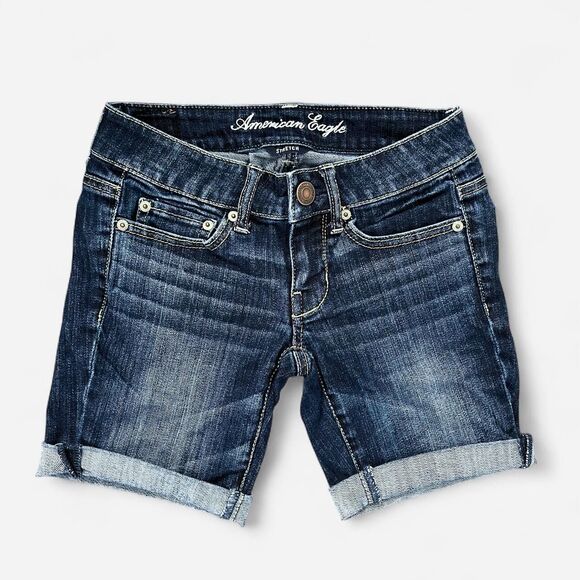 American Eagle low rise dark wash denim shorts - Picture 1 of 3